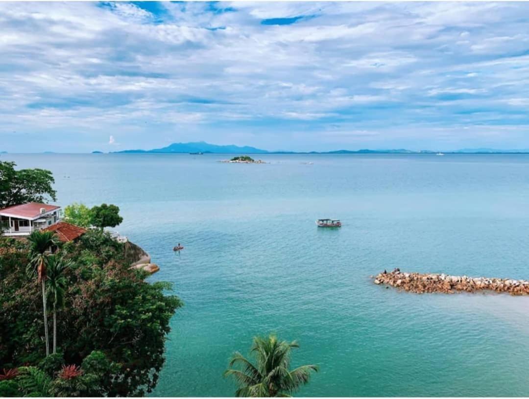Batu Feringgi Homestay Extérieur photo